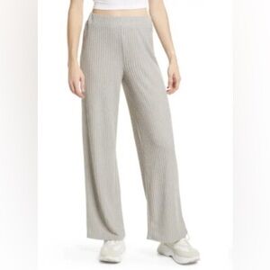 Anthropologie Vero moda Gray Ribbed Knit Wide Leg High Rise Loungewear Pants Med